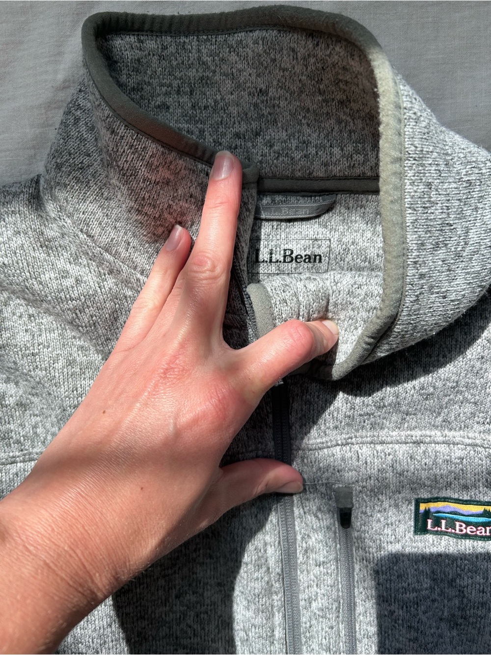 L.L. Bean Light Gray Heather Full-Zip Fleece Vest - Picture 4 of 5